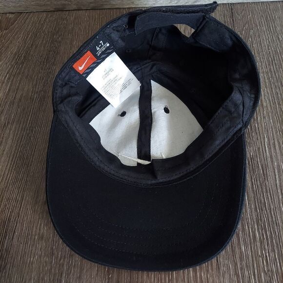 Nike Kids Adjustable Black Hat 4-7 - Picture 5 of 5